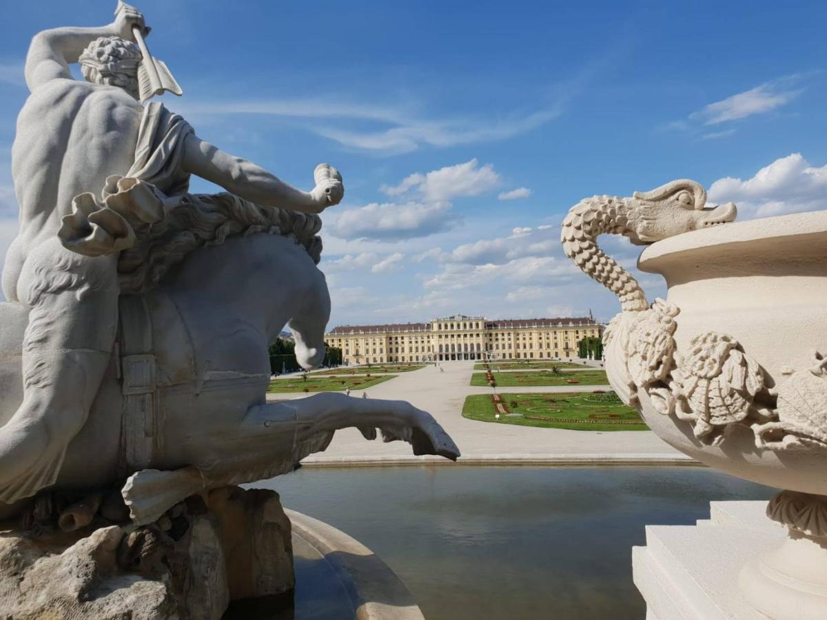 Mauthaus Schoenbrunn Vienna Exterior photo